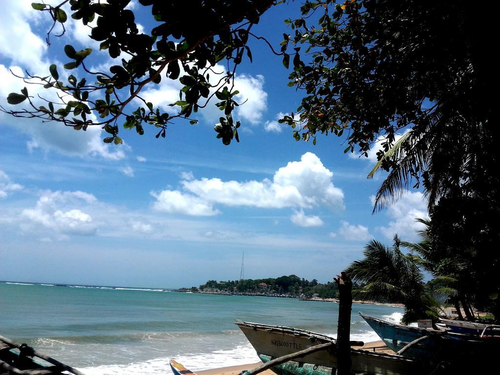 Viraj'S Garden Hotel Tangalle Exterior photo