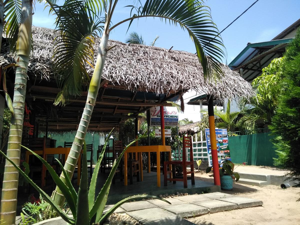 Viraj'S Garden Hotel Tangalle Exterior photo